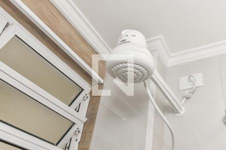 Banheiro de kitnet/studio para alugar com 1 quarto, 25m² em Santa Cecília, São Paulo