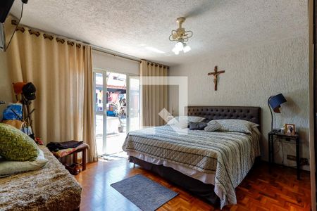 Casa para alugar com 317m², 4 quartos e 5 vagas Casa para alugar com 317m², 4 quartos e 5 vagasSuíte 1