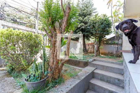 Casa para alugar com 317m², 4 quartos e 5 vagas Casa para alugar com 317m², 4 quartos e 5 vagasJardim Frontal