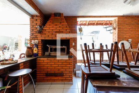 Casa para alugar com 317m², 4 quartos e 5 vagas Casa para alugar com 317m², 4 quartos e 5 vagasChurrasqueira