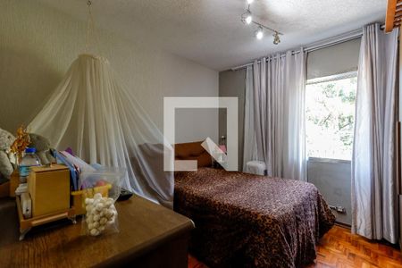 Casa para alugar com 317m², 4 quartos e 5 vagas Casa para alugar com 317m², 4 quartos e 5 vagasSuíte 3