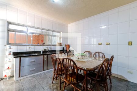 Casa para alugar com 317m², 4 quartos e 5 vagas Casa para alugar com 317m², 4 quartos e 5 vagasCozinha