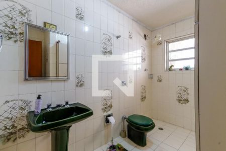 Casa para alugar com 317m², 4 quartos e 5 vagas Casa para alugar com 317m², 4 quartos e 5 vagasBanheiro