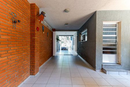 Casa para alugar com 317m², 4 quartos e 5 vagas Casa para alugar com 317m², 4 quartos e 5 vagasGaragem