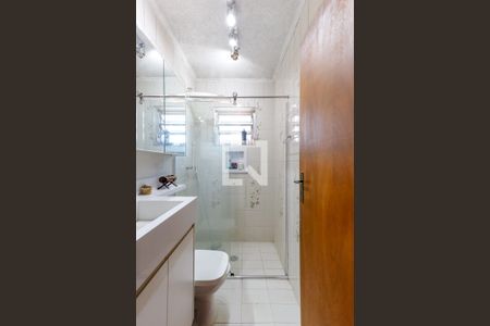 Casa para alugar com 317m², 4 quartos e 5 vagas Casa para alugar com 317m², 4 quartos e 5 vagasBanheiro da Suíte 3