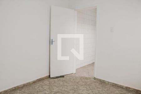 Quarto 2 de casa para alugar com 2 quartos, 108m² em Vila Medeiros, São Paulo