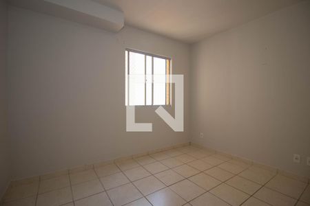 Quarto 1 de apartamento à venda com 2 quartos, 50m² em Samambaia Sul (samambaia), Brasília