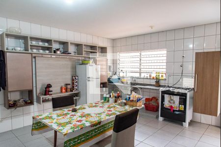 Casa para alugar com 424m², 2 quartos e 10 vagas Casa para alugar com 424m², 2 quartos e 10 vagasCozinha