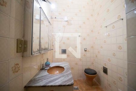 Casa para alugar com 109m², 2 quartos e 1 vagaBanheiro