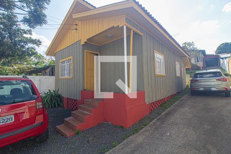 Casa para alugar com 50m², 2 quartos e 1 vaga Casa para alugar com 50m², 2 quartos e 1 vagaFachada