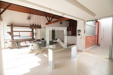 Casa para alugar com 520m², 7 quartos e 3 vagas Casa para alugar com 520m², 7 quartos e 3 vagasÁrea gourmet