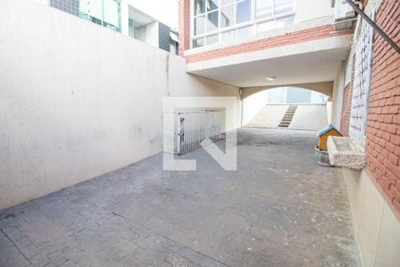 Casa para alugar com 520m², 7 quartos e 3 vagas Casa para alugar com 520m², 7 quartos e 3 vagasGaragem