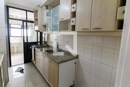 Apartamento à venda com 90m², 2 quartos e 2 vagasCozinha - Armários