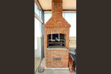 Apartamento à venda com 200m², 3 quartos e 2 vagasChurrasqueira - Cobertura 