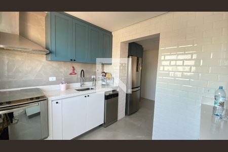 Apartamento à venda com 200m², 3 quartos e 2 vagasCozinha 