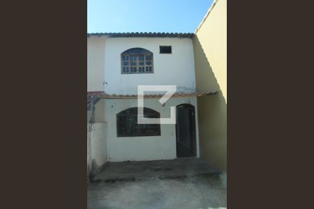 Casa de condomínio para alugar com 70m², 2 quartos e 1 vagaFachada