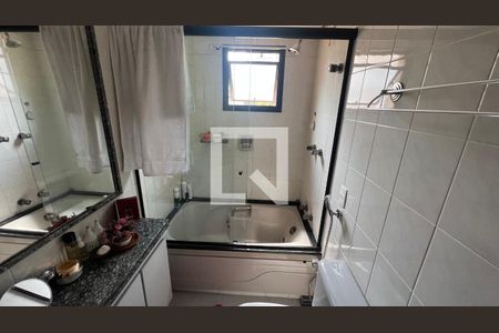 Apartamento para alugar com 140m², 3 quartos e 2 vagasBanheiro da Suíte