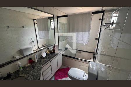Apartamento para alugar com 140m², 3 quartos e 2 vagasBanheiro da Suíte