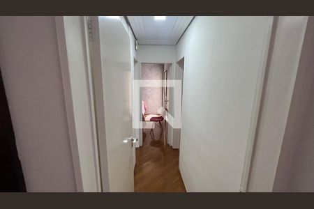 Apartamento para alugar com 140m², 3 quartos e 2 vagasCorredor