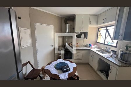 Apartamento para alugar com 140m², 3 quartos e 2 vagasCozinha