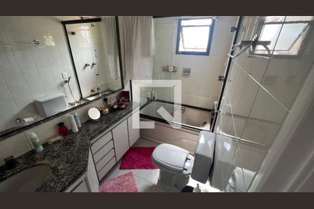 Apartamento para alugar com 140m², 3 quartos e 2 vagasBanheiro da Suíte