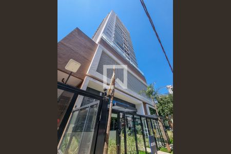 Apartamento à venda com 65m², 1 quarto e 1 vagaFachada