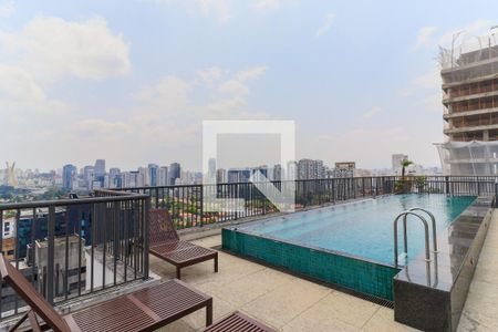 Apartamento à venda com 65m², 1 quarto e 1 vagaÁrea comum - Piscina