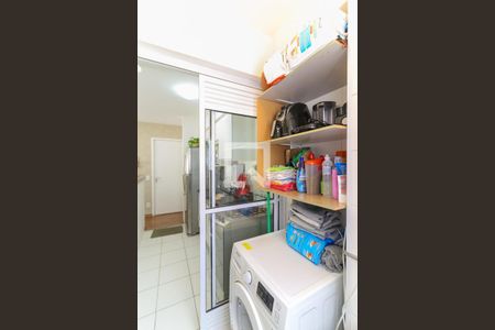 Apartamento à venda com 58m², 2 quartos e 1 vagaÁrea de Serviço