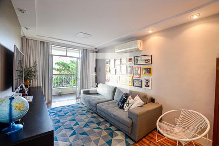 Sala de apartamento à venda com 3 quartos, 128m² em São Domingos, Niterói