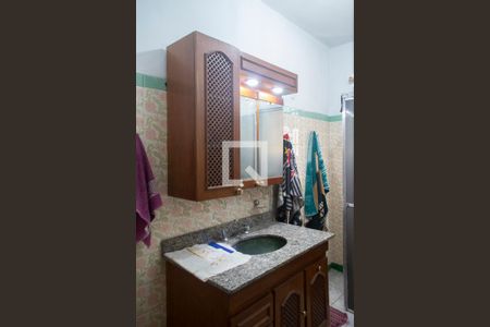 Casa à venda com 100m², 4 quartos e 1 vagaBanheiro