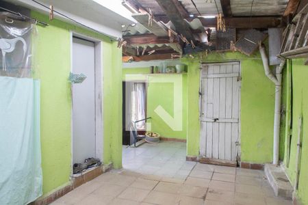 Casa à venda com 100m², 4 quartos e 1 vagaÁrea de Serviço