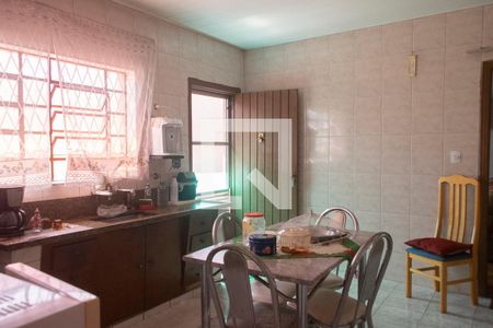 Casa à venda com 100m², 4 quartos e 1 vagaCozinha