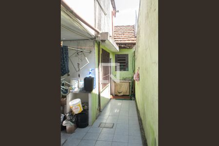 Casa à venda com 100m², 4 quartos e 1 vagaEdicula (parte de baixo)