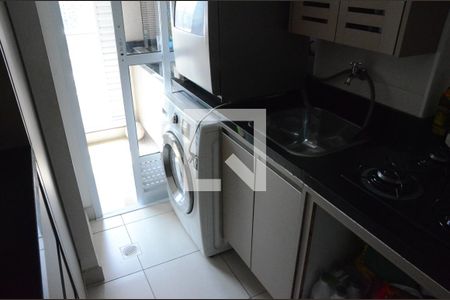 Apartamento à venda com 72m², 2 quartos e 2 vagasÁrea de Serviço