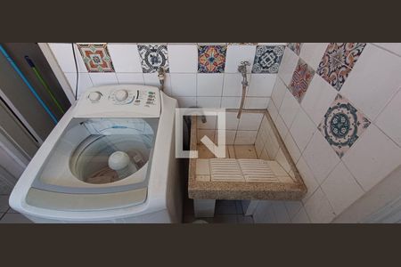 Apartamento à venda com 84m², 3 quartos e 1 vagaÁrea de Serviço