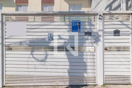 Apartamento para alugar com 80m², 2 quartos e 1 vagaFachada