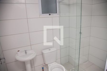 Banheiro de apartamento à venda com 1 quarto, 65m² em Scharlau, São Leopoldo