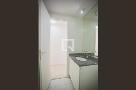 Apartamento para alugar com 77m², 3 quartos e 1 vaga Apartamento para alugar com 77m², 3 quartos e 1 vagaBanheiro 2