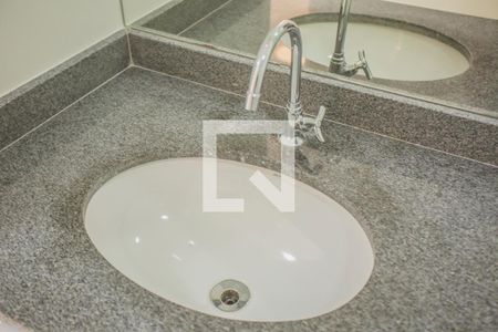 Apartamento para alugar com 77m², 3 quartos e 1 vaga Apartamento para alugar com 77m², 3 quartos e 1 vagaBanheiro 2