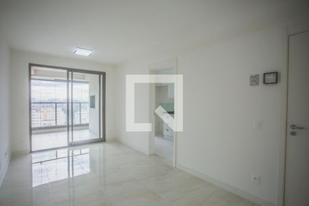 Apartamento para alugar com 77m², 3 quartos e 1 vaga Apartamento para alugar com 77m², 3 quartos e 1 vagaSala de Jantar