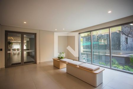 Apartamento para alugar com 77m², 3 quartos e 1 vaga Apartamento para alugar com 77m², 3 quartos e 1 vagaHall social