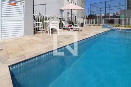 Apartamento para alugar com 42m², 2 quartos e sem vaga Apartamento para alugar com 42m², 2 quartos e sem vagaÁrea comum - Piscina