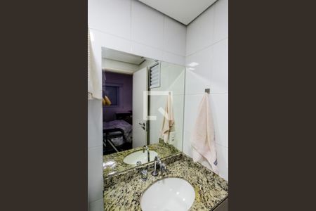 Apartamento à venda com 62m², 3 quartos e 2 vagasBanheiro do Quarto 1