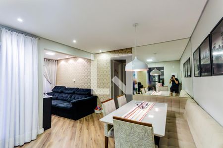 Sala de apartamento à venda com 3 quartos, 62m² em Vila Camilopolis, Santo André