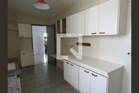 Apartamento para alugar com 120m², 3 quartos e 2 vagasCozinha