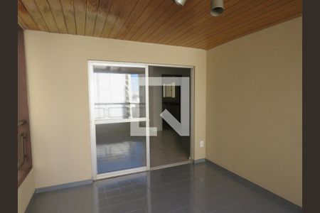 Apartamento para alugar com 120m², 3 quartos e 2 vagasSacada da Sala