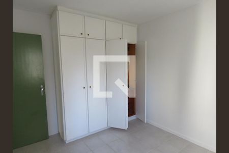 Apartamento para alugar com 120m², 3 quartos e 2 vagasQuarto