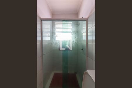 Banheiro da Suíte de casa à venda com 4 quartos, 220m² em Cipava, Osasco