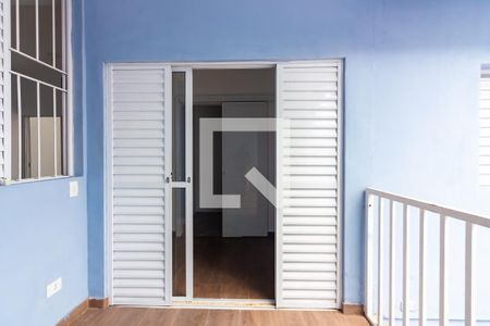 Sacada de casa à venda com 4 quartos, 220m² em Cipava, Osasco