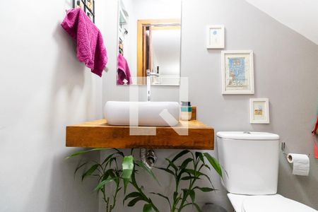 Casa de condomínio à venda com 156m², 2 quartos e 2 vagas Casa de condomínio à venda com 156m², 2 quartos e 2 vagasLavabo